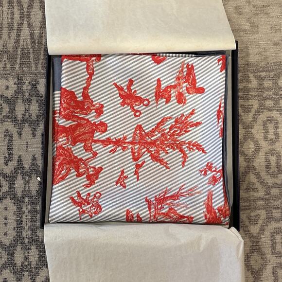 Brooks Brothers Silk Scarf Horse & Carriage Motif New in box Toile Italy - Picture 9 of 10